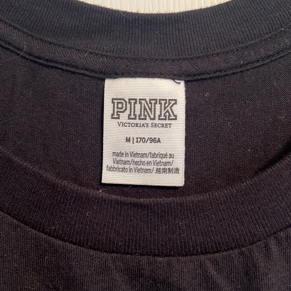 PINK Victoria's Secret Black Relaxed Graphic Tank Top - Picture 3 of 4